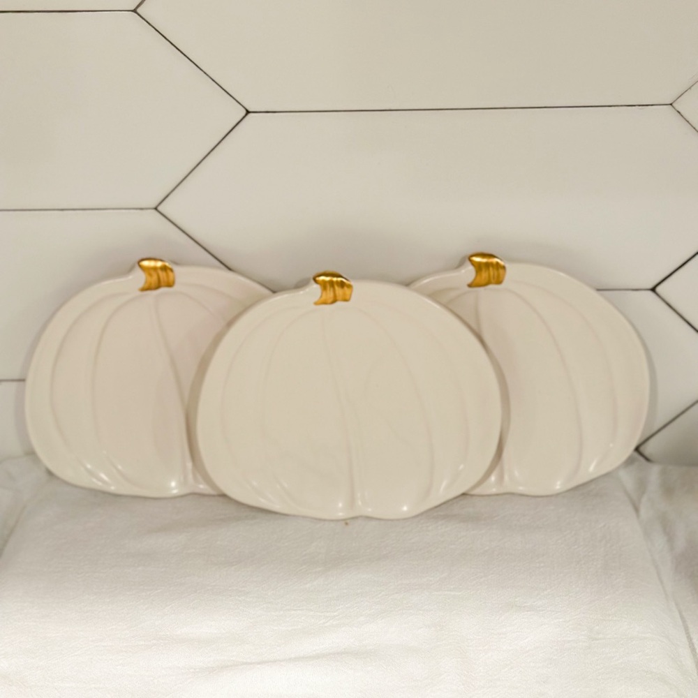 Pumpkin ceramic dish